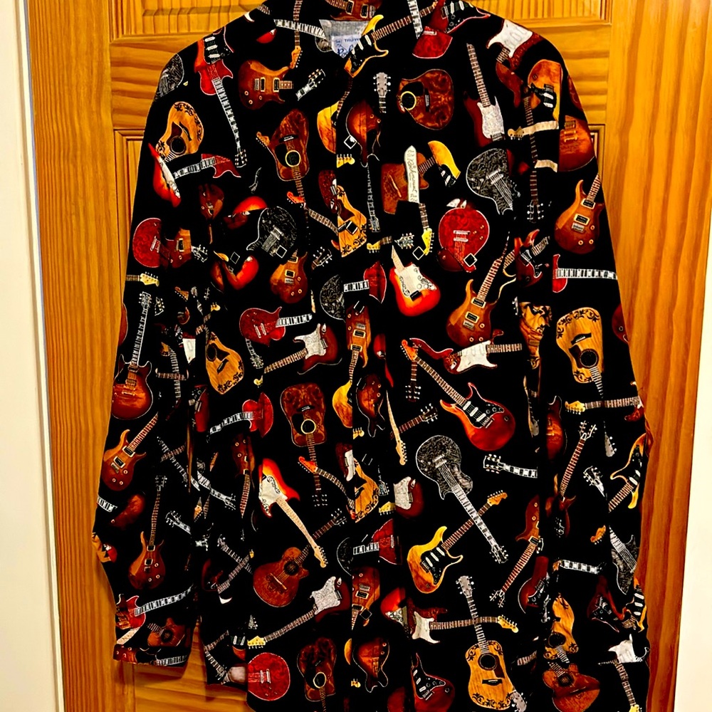 Rockmount Men’s electric guitar print western shirt